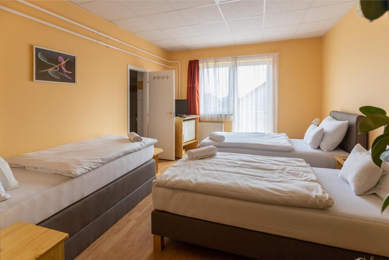 Betli Panzio Hotel Zalaegerszeg Exterior photo
